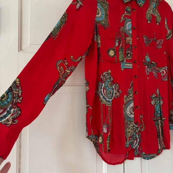 Anthropologie Maeve Size 2 Red Whimsy Printed Clock Sun Button Down Shirt Blouse - Picture 10 of 17